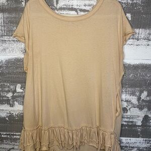 BlueVelvet Short Sleeve Ruffle-Hem Tunic - Cream/Tan